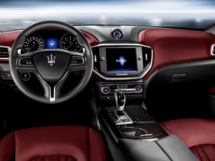  Maserati Ghibli Q4 2013 года  (фото 14 из 16)